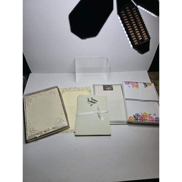 Vintage Stationary Lot Letterhead Envelopes Box Flowers Geese Fruit Hallmark - Picture 1 of 6